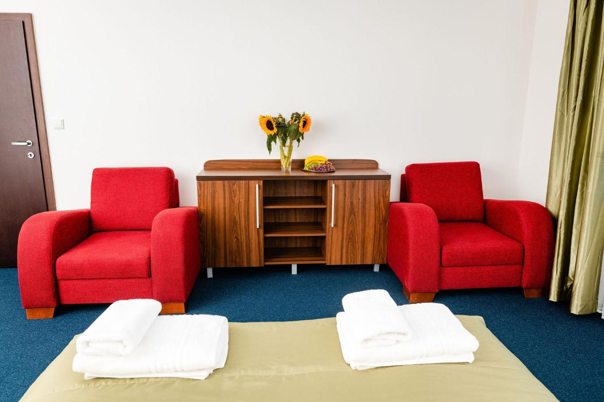 Apartmanovy Dom Familia Smokovec Vysoke Tatry Ngoại thất bức ảnh