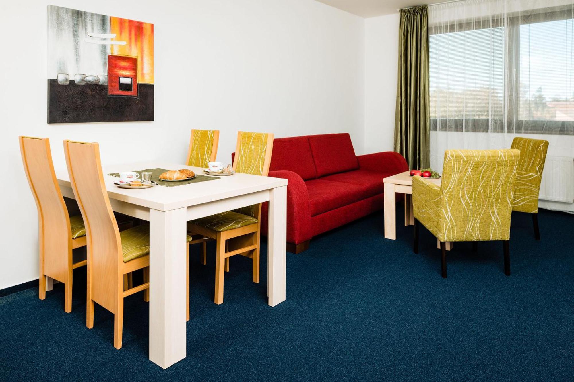 Apartmanovy Dom Familia Smokovec Vysoke Tatry Ngoại thất bức ảnh