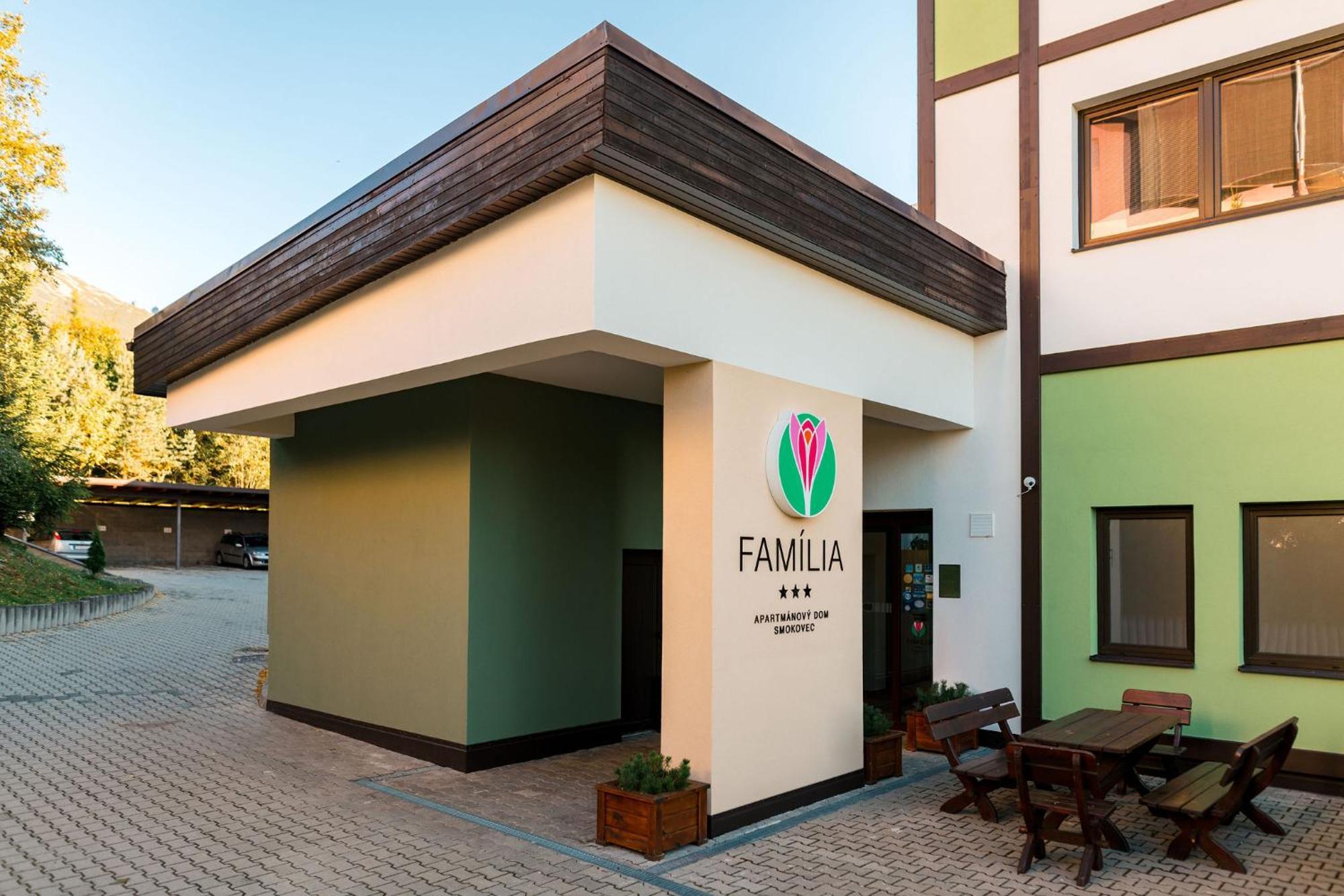 Apartmanovy Dom Familia Smokovec Vysoke Tatry Ngoại thất bức ảnh