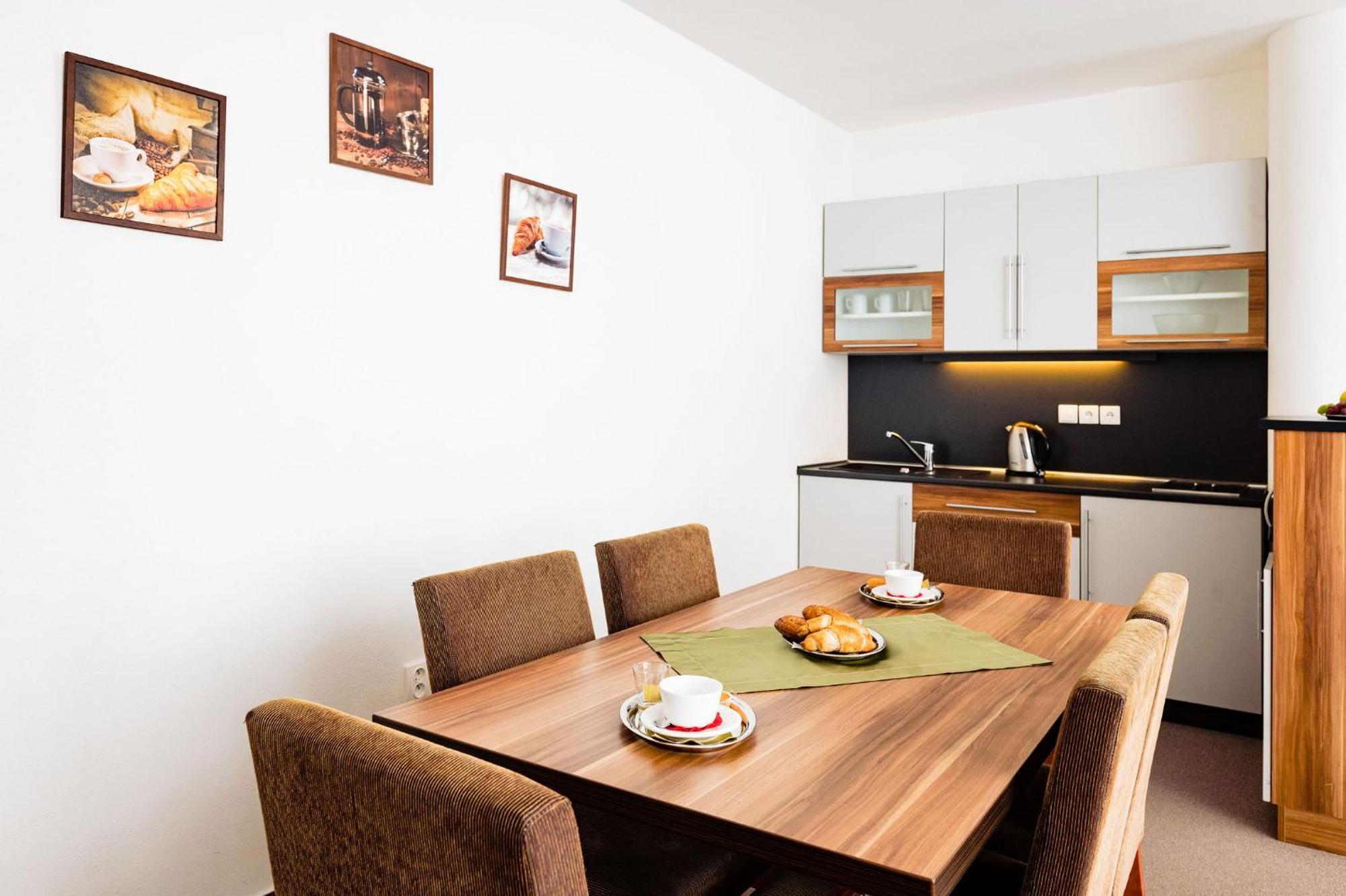 Apartmanovy Dom Familia Smokovec Vysoke Tatry Ngoại thất bức ảnh
